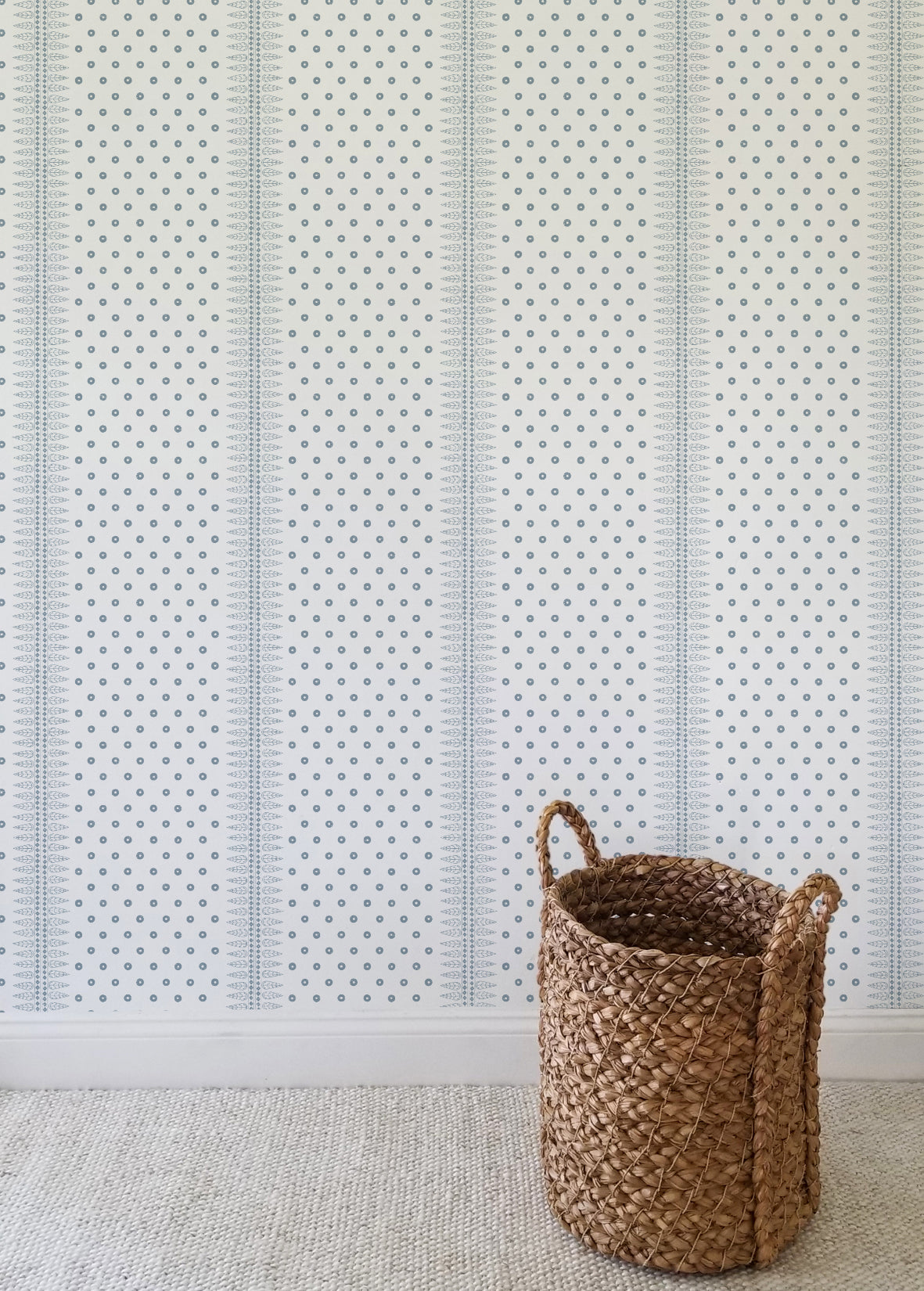 Wallpaper Virginia Kraft Textiles